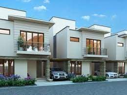 Casa Grand Luxus This expansive property is where every villa boasts its exclusive land, terrace, and private garden. The development offers exclusive lifestyle amenities, including a clubhouse, swimming pool, gymnasium, and more.